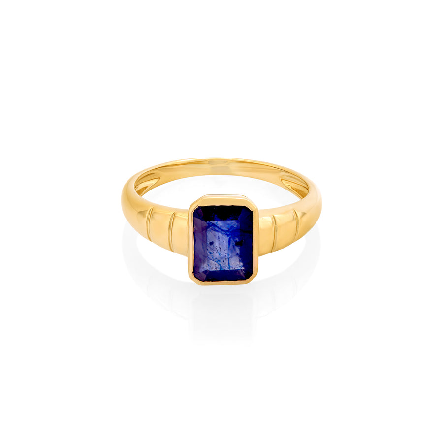 AMOR SAPPHIRE RING, Styled