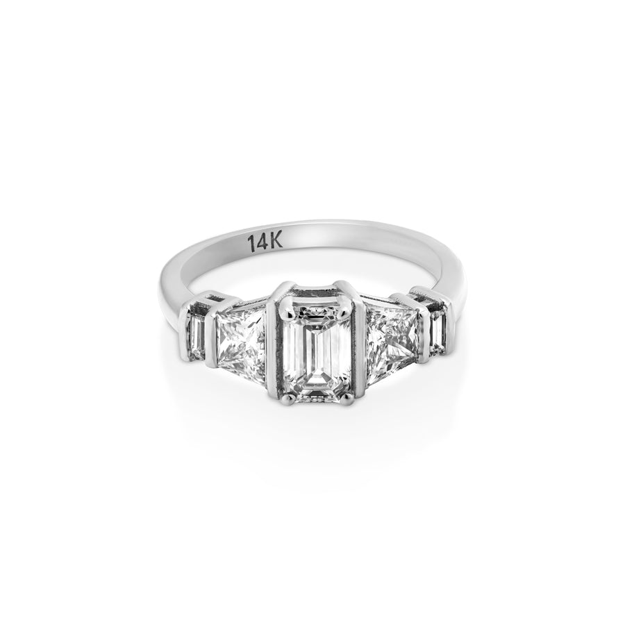 EMERALD FAIRY TALE RING, Styled