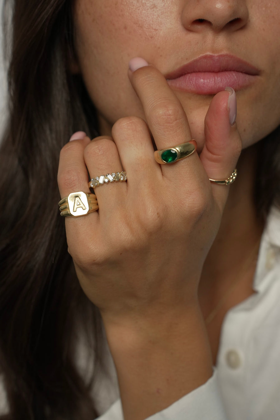 LARGE SIGNET RING, Styled