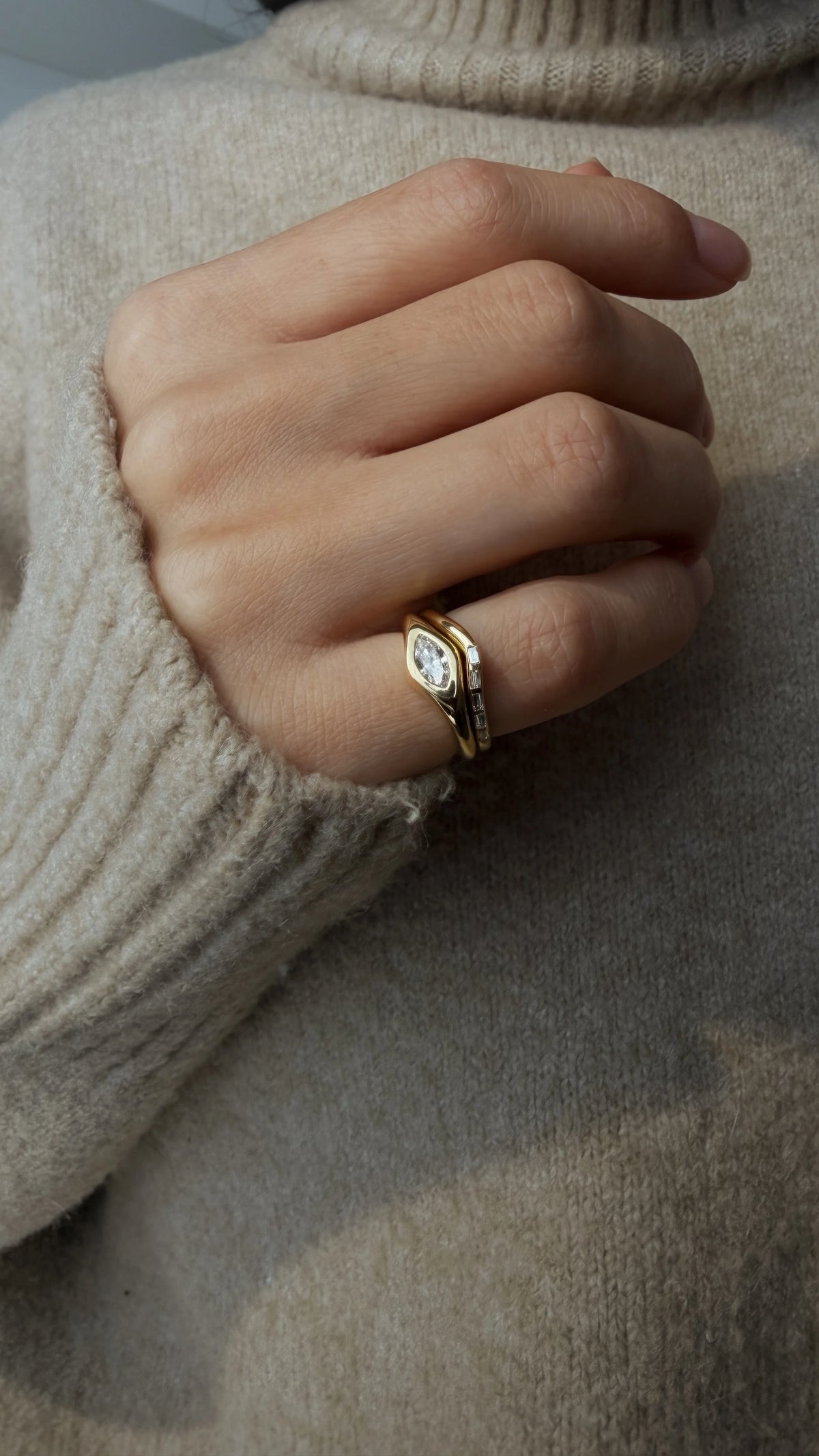 ARIEL RING