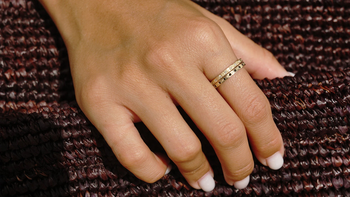 SHELLY WHITE DIAMOND RING