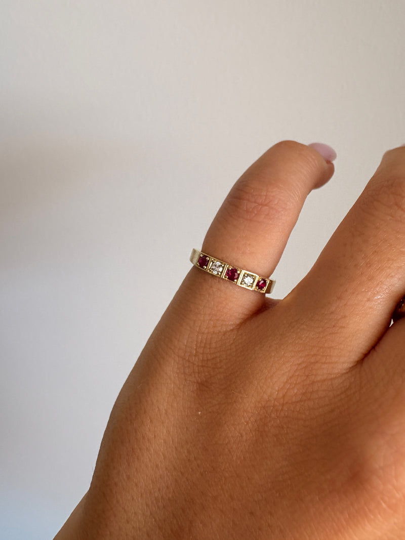 Rings Look