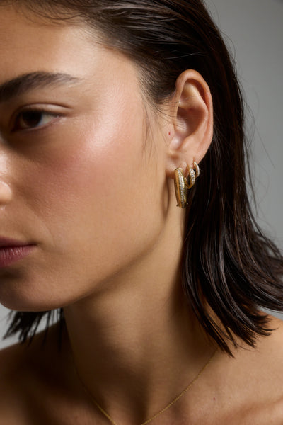ALICE WHITE DIAMOND EARRING