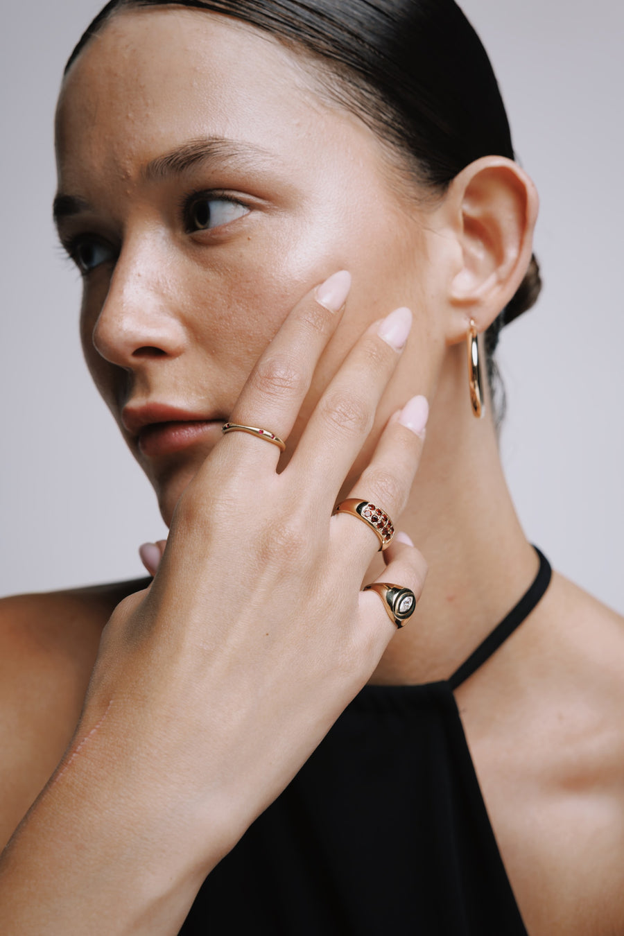 ANNA GARNET RING, Styled