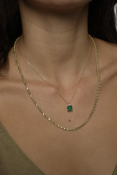 AMOR LAB-GROWN EMERALD NECKLACE