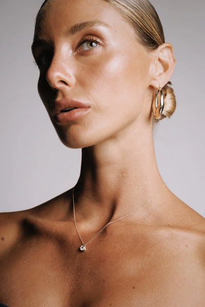 AGATHA NECKLACE