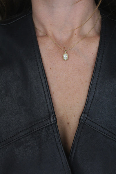 OVAL MUSE NECKLACE