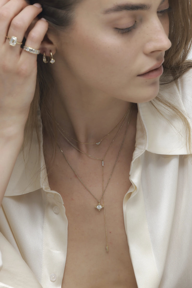 RHOMBUS NECKLACE, Model