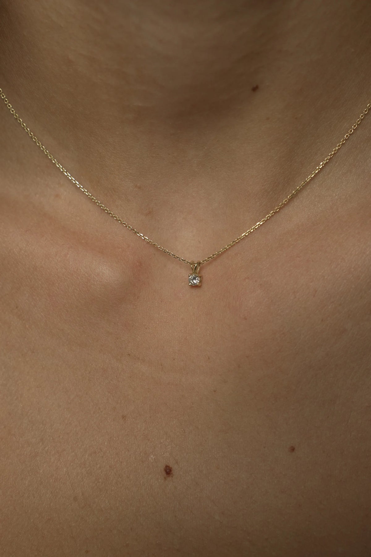 RONI NECKLACE