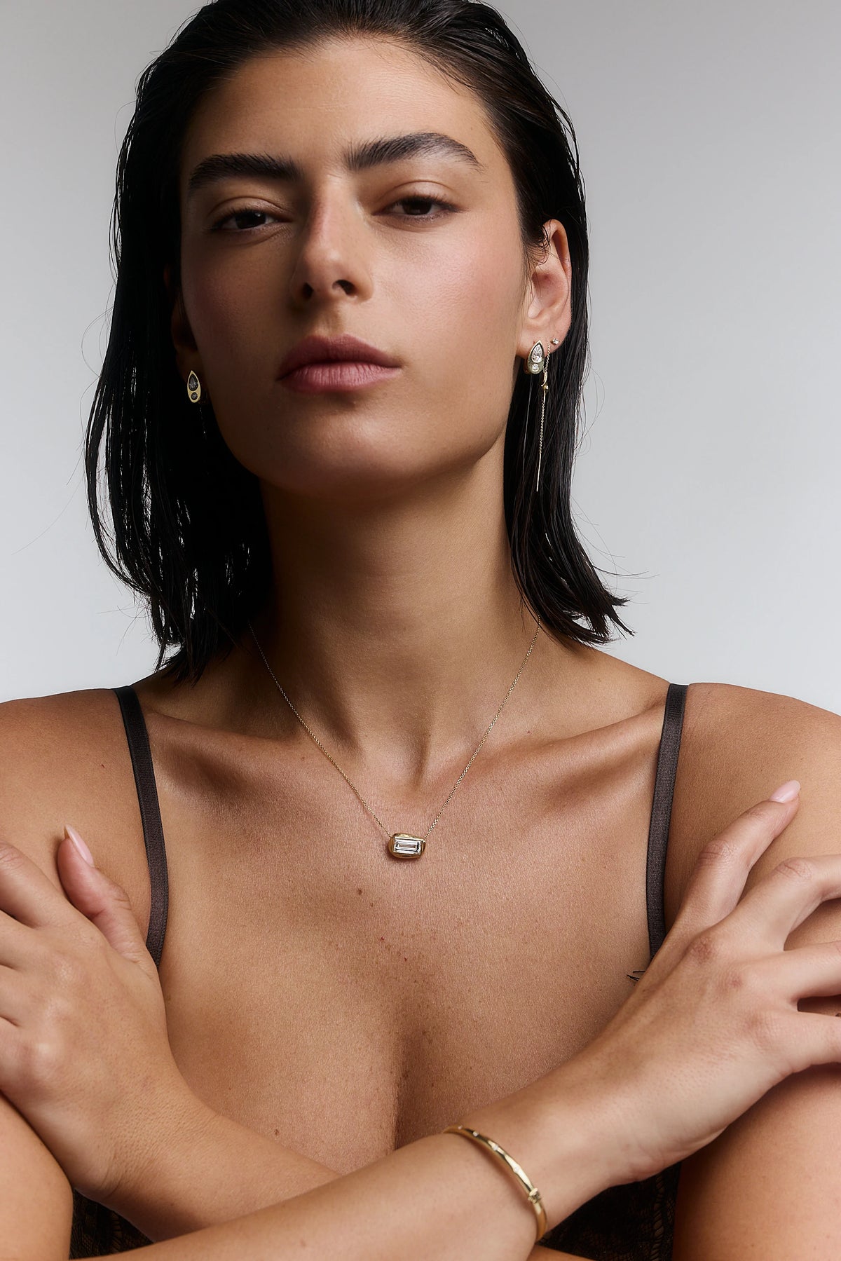 LOUR NECKLACE