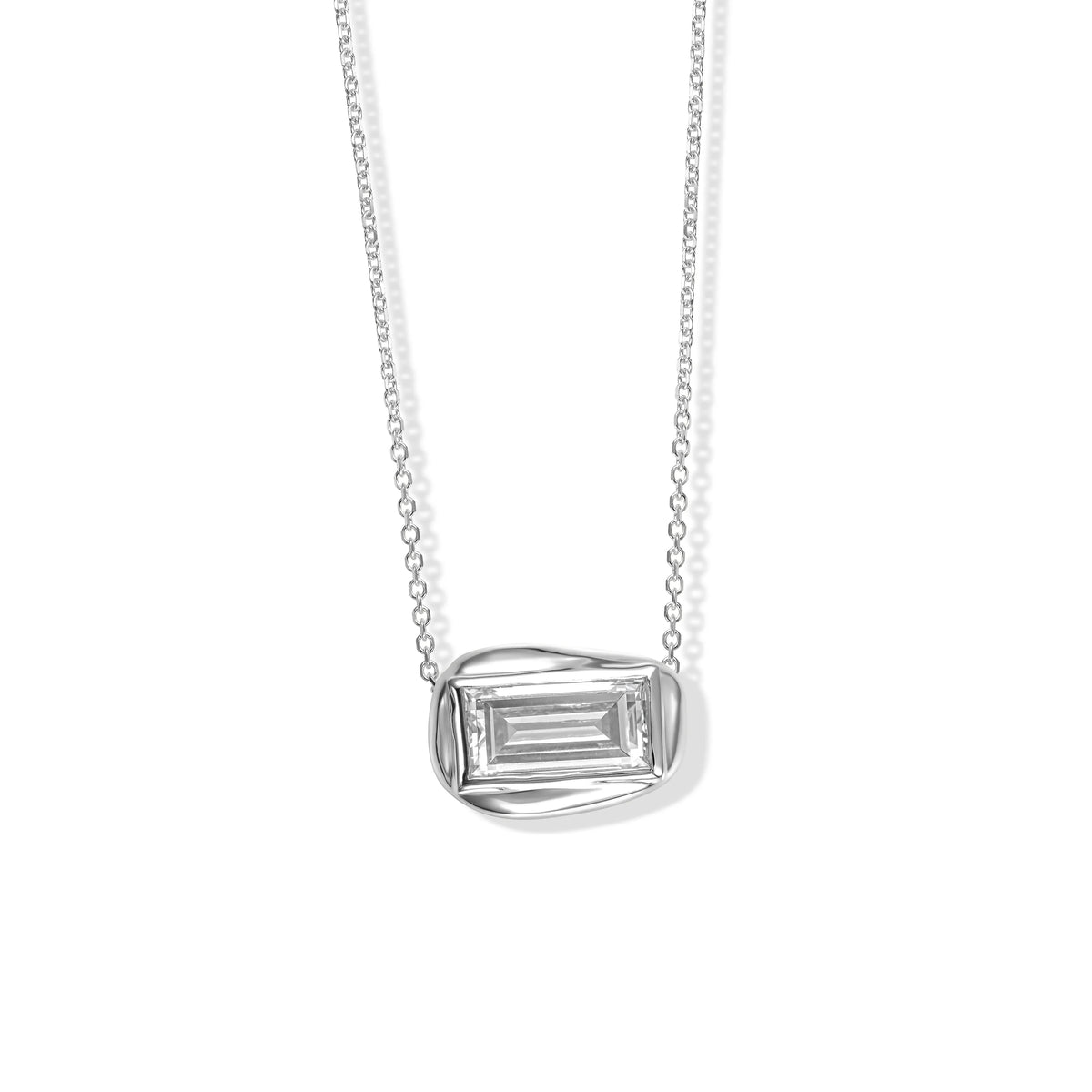 LOUR NECKLACE