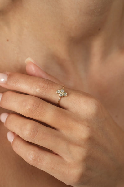 TALIA WHITE DIAMOND RING