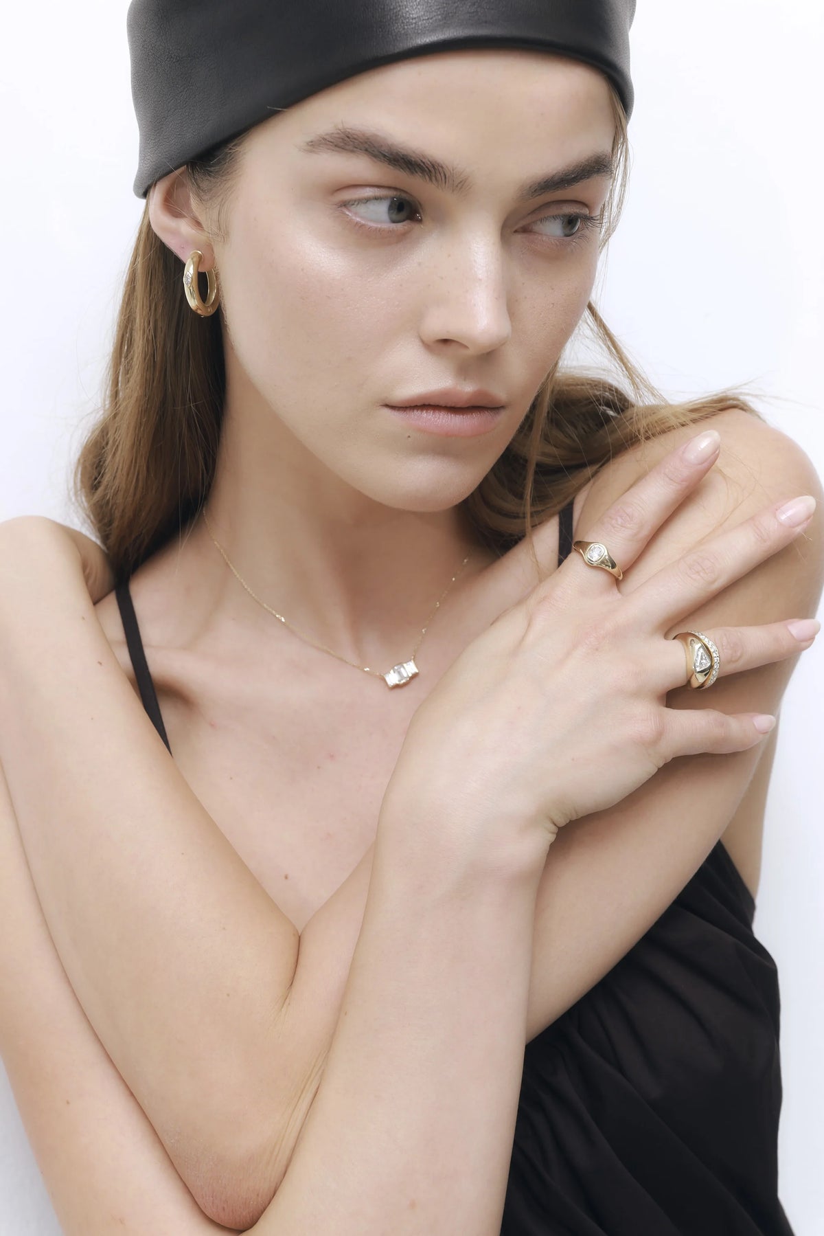 TIARA RING