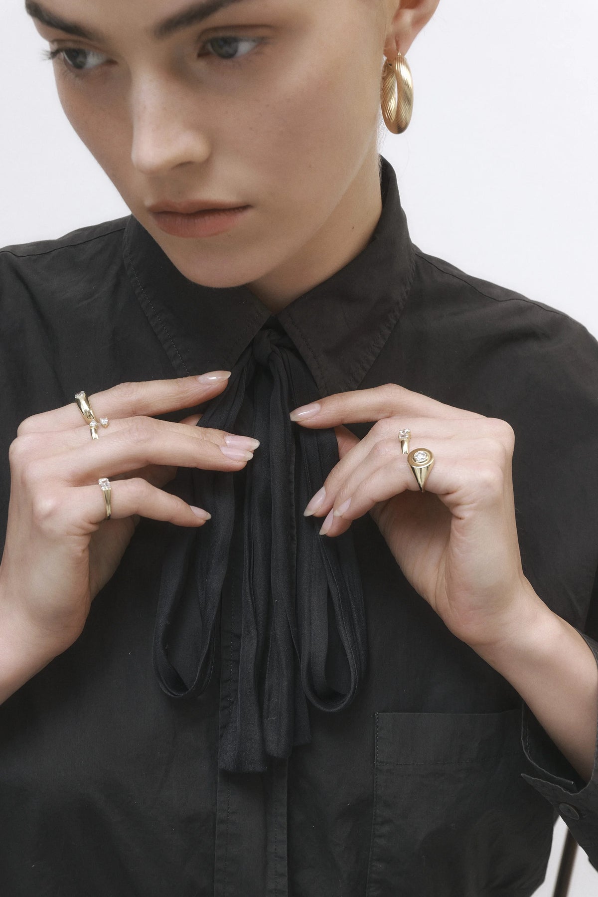 ALEX ROUND RING