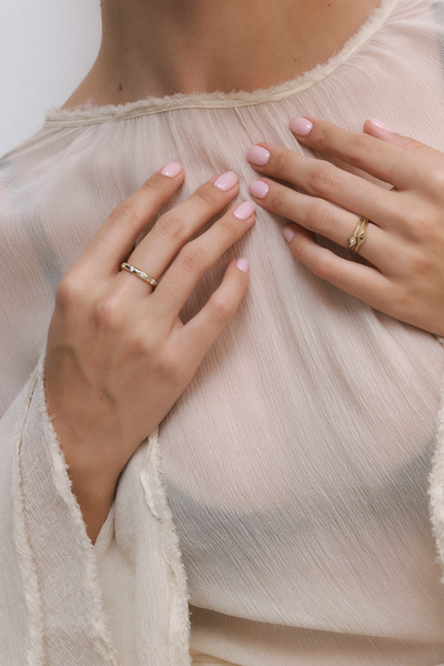 ELARA RING