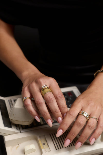 KIRA EMERALD RING