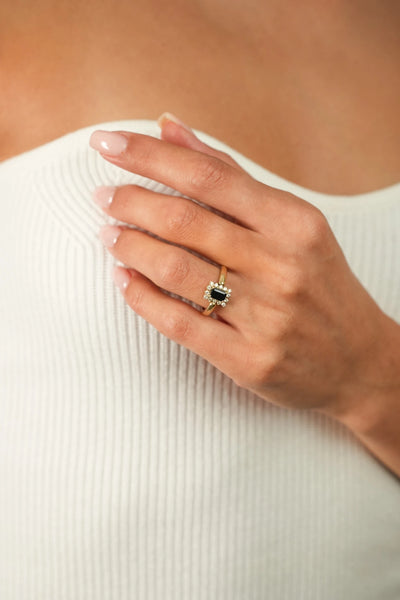 SHEINA BLACK SPINEL RING
