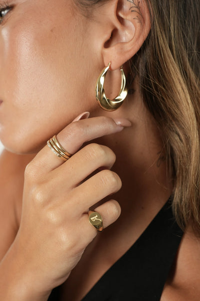 SMALL SIGNET RING