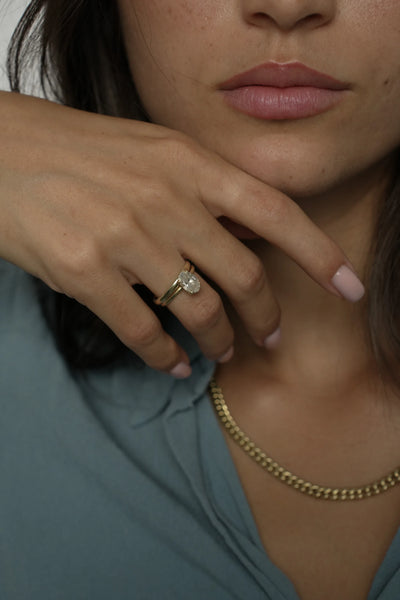 THIN WEDDING RING