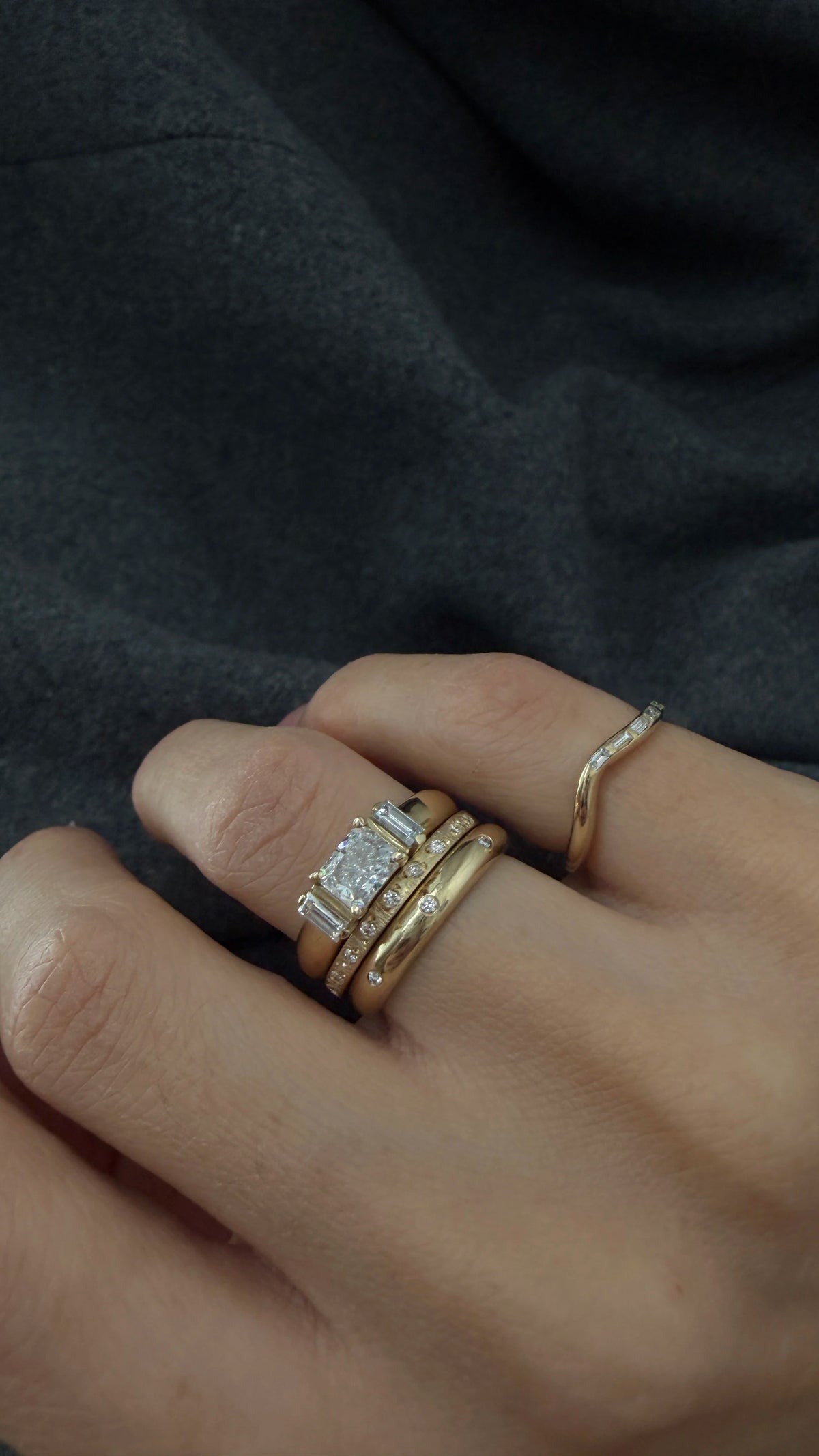 ARIEL RING