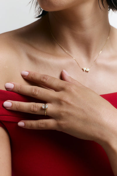 CLASSIC EMERALD RING