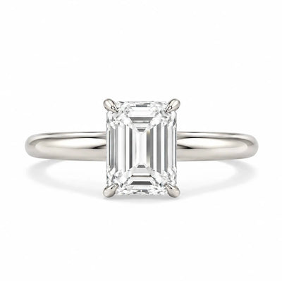CLASSIC EMERALD RING